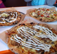 Rise Pizza - Newcastle Accommodation