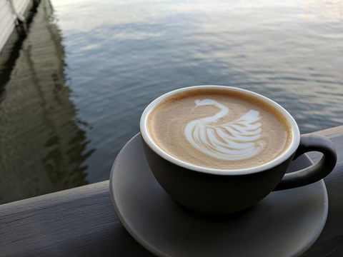 Rubra On The Swan - New Castle Tourism 0