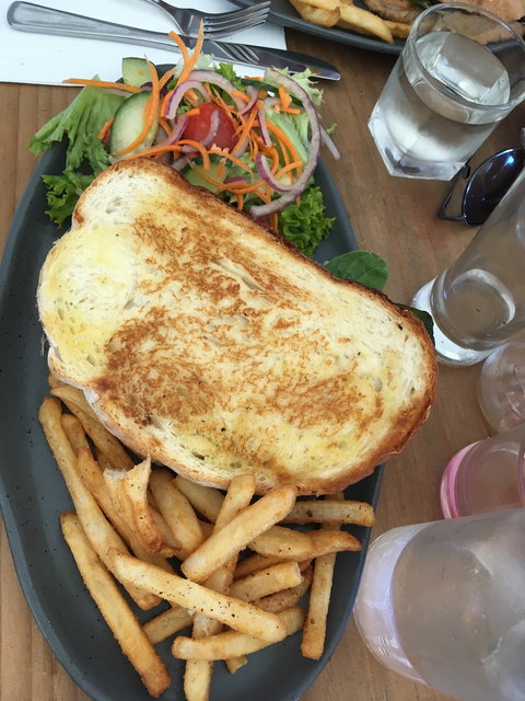 Backbeach Cafe & Restaurant - New Castle Tourism 2