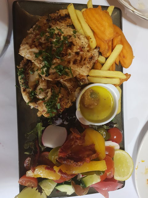 Indian Sunset Fusion Restaurant - New Castle Tourism 3