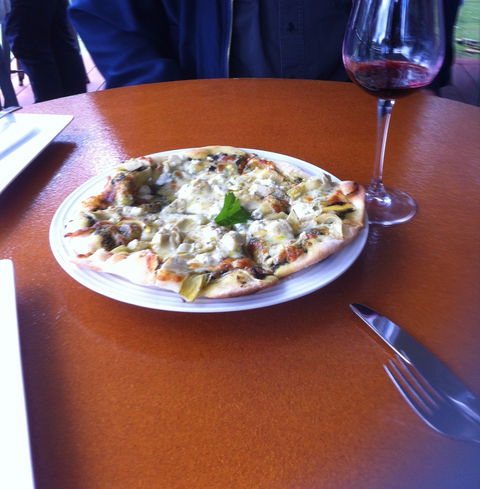 Ferguson Falls Wines Cafe - New Castle Tourism 8