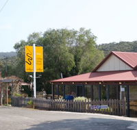 The Nornabar - Newcastle Accommodation