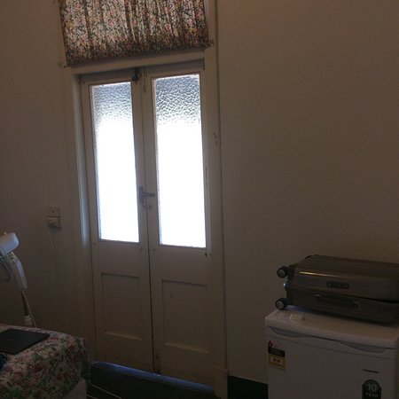 Quairading Hotel - Newcastle Accommodation 0