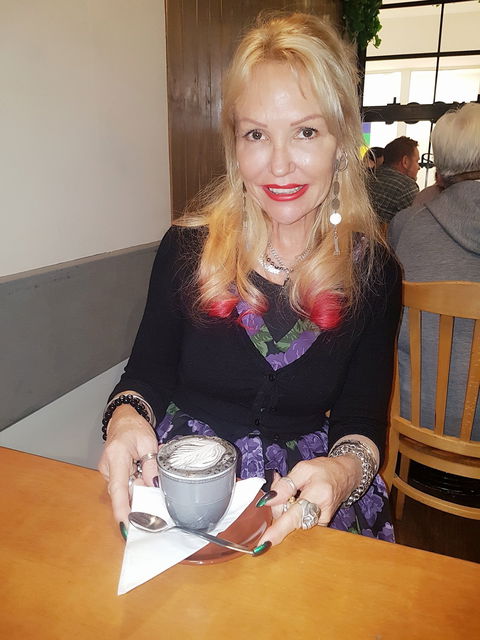42nd Street Cafe - New Castle Tourism 1