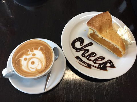The German Cake Shop - New Castle Tourism 0