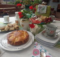 Puddings on the Deck - New Castle Tourism