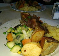 Queens Arms Hotel Riccardo's Seafood and Steakhouse