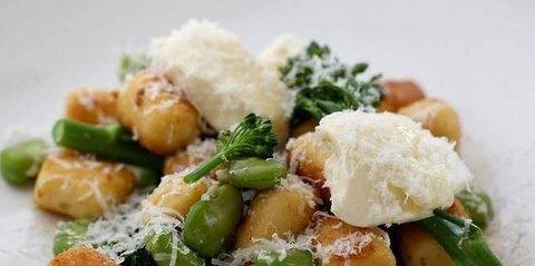 101 Kitchen - Newcastle Accommodation 8