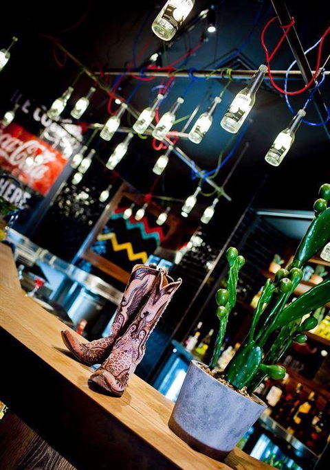 Espressivo Coffee & Wine Bar - New Castle Tourism 0