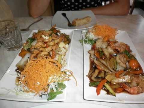 Thai Arana Hills - Newcastle Accommodation 0