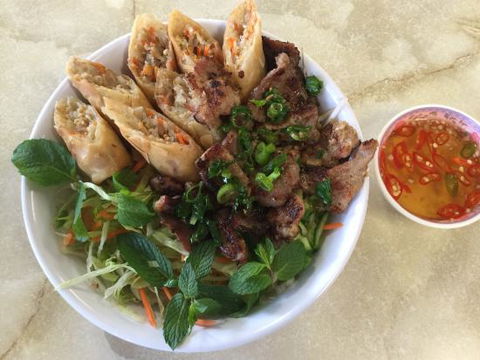 My Saigon Tuckshop - Newcastle Accommodation 0