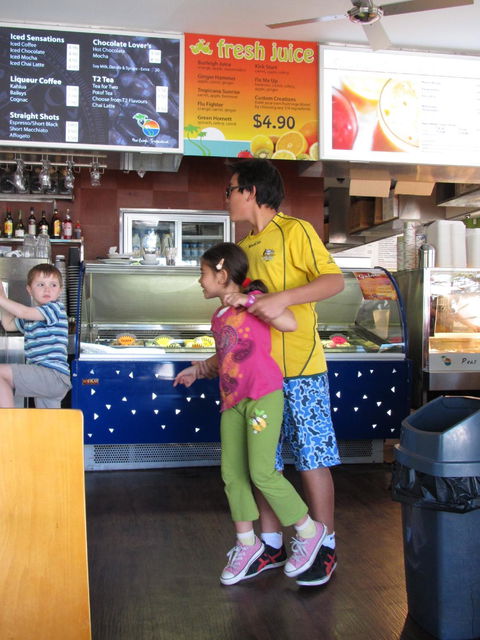 Pacific Carvery - Newcastle Accommodation 6