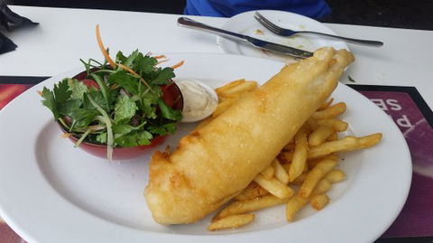 One Up Bar & Bistro - New Castle Tourism 0