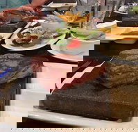 West Wing Bar  Grill - Newcastle Accommodation