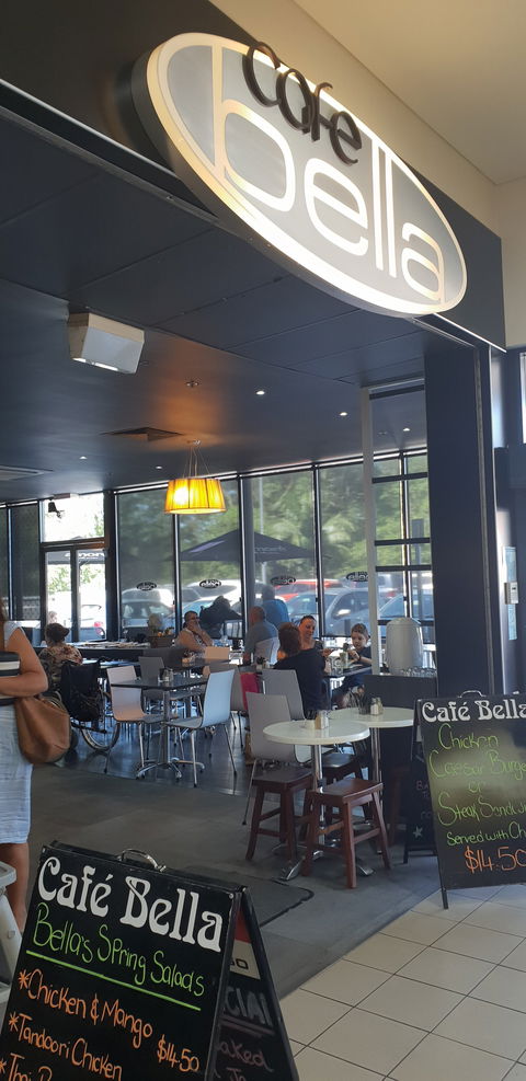 Cafe Bella - Newcastle Accommodation 4