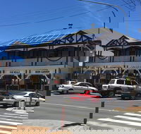 Omaras - Newcastle Accommodation