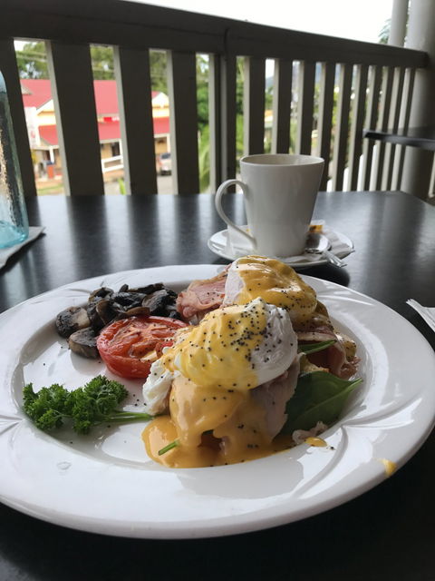 Balcony Restaurant - New Castle Tourism 3