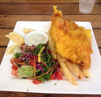 Dingo Beach Hotel  Units - Newcastle Accommodation