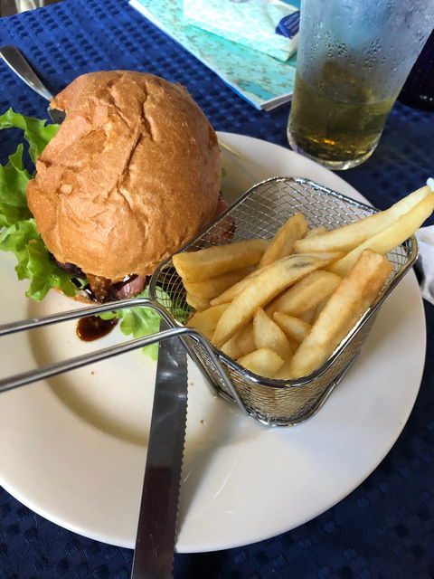 Mena Creek Hotel - Newcastle Accommodation 2