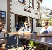 Railway Hotel - Newcastle Accommodation