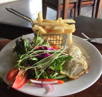 The Highlander Tavern - Newcastle Accommodation