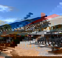 Tumbulgum Tavern - New Castle Tourism