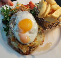 The Home Hotel Bistro - Newcastle Accommodation