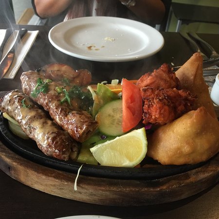 Sunrise Indian Restaurant - Newcastle Accommodation 0