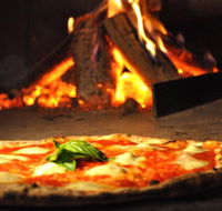 Zanini Pizzeria - Newcastle Accommodation