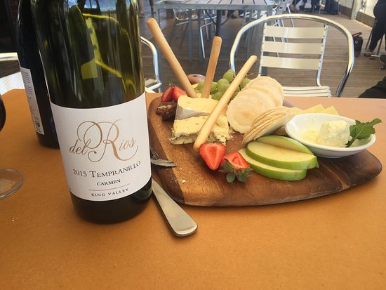 Anakie ACT Newcastle Accommodation