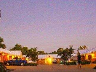 Emerald Maraboon Motor Inn - New Castle Tourism 15