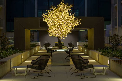 Avenue Hotel Canberra - Newcastle Accommodation 6