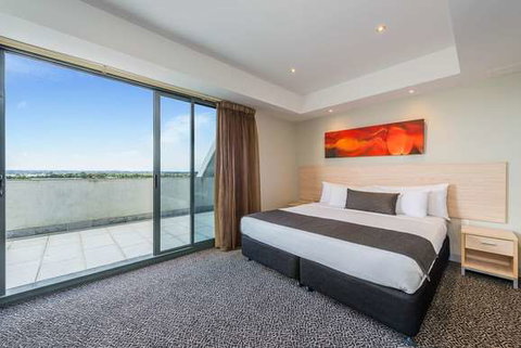 Mantra Tullamarine Hotel - New Castle Tourism 10