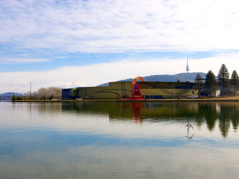 Novotel Canberra - New Castle Tourism 16