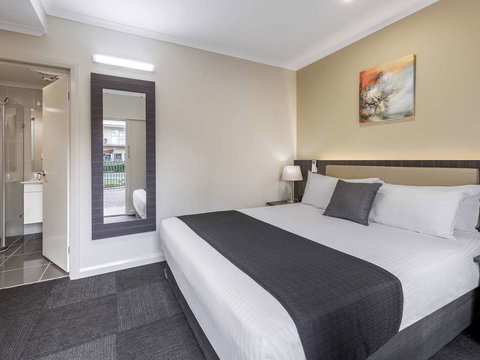 Quality Hotel Melbourne Airport - New Castle Tourism 5