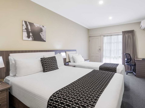 Quality Hotel Melbourne Airport - New Castle Tourism 10