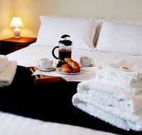 Hut on the Hill BB - Newcastle Accommodation