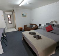 Abajaz Motor Inn - New Castle Tourism