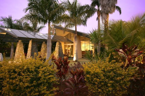 Darlington Beach Resort And Holiday Park - New Castle Tourism 0