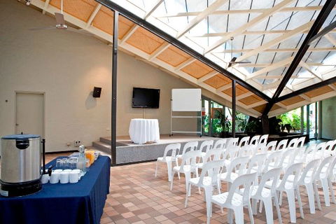Darlington Beach Resort And Holiday Park - New Castle Tourism 3