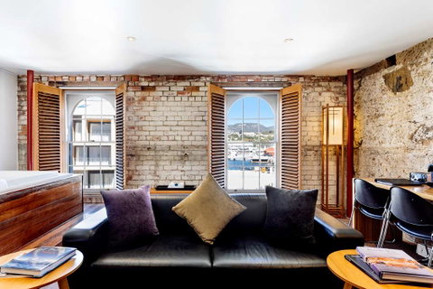 The Henry Jones Art Hotel - Newcastle Accommodation 10