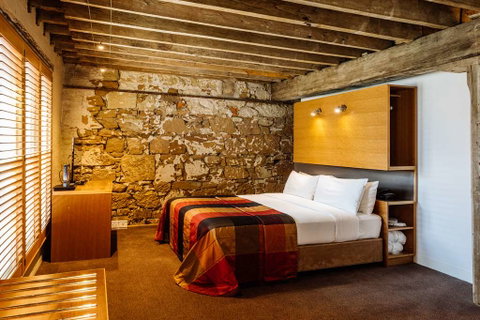 The Henry Jones Art Hotel - Newcastle Accommodation 13