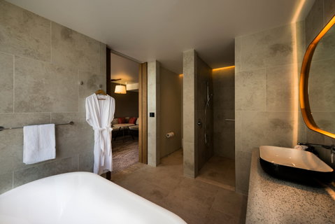 Crowne Plaza Hobart - Newcastle Accommodation 7