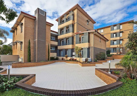 Comfort Inn & Suites Burwood - Newcastle Accommodation 1