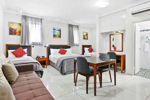 Comfort Inn & Suites Burwood - Newcastle Accommodation 5