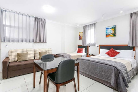 Comfort Inn & Suites Burwood - Newcastle Accommodation 6