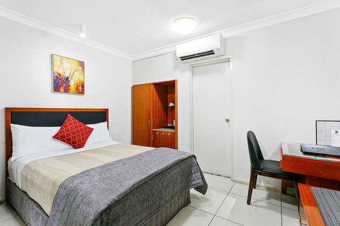 Comfort Inn & Suites Burwood - Newcastle Accommodation 9
