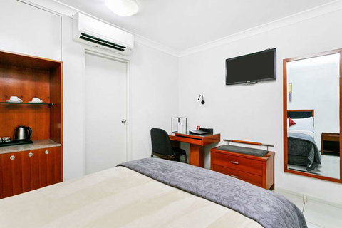 Comfort Inn & Suites Burwood - Newcastle Accommodation 10