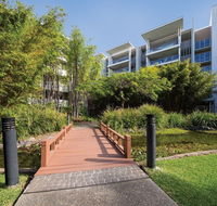 Oaks Mews - New Castle Tourism