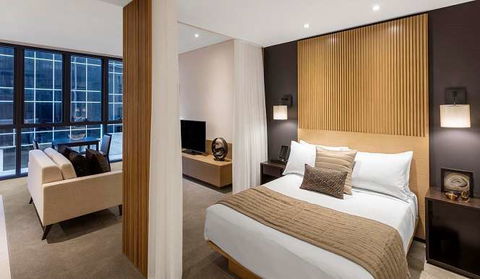 Skye Hotel Suites - New Castle Tourism 4